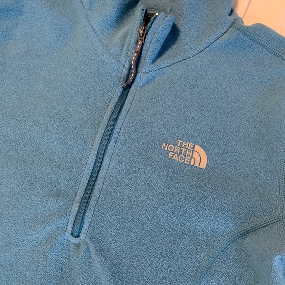 The North Face Fleece Pullover Sweater - Picture 3 of 8